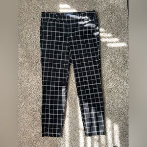 Old Navy pixie pants